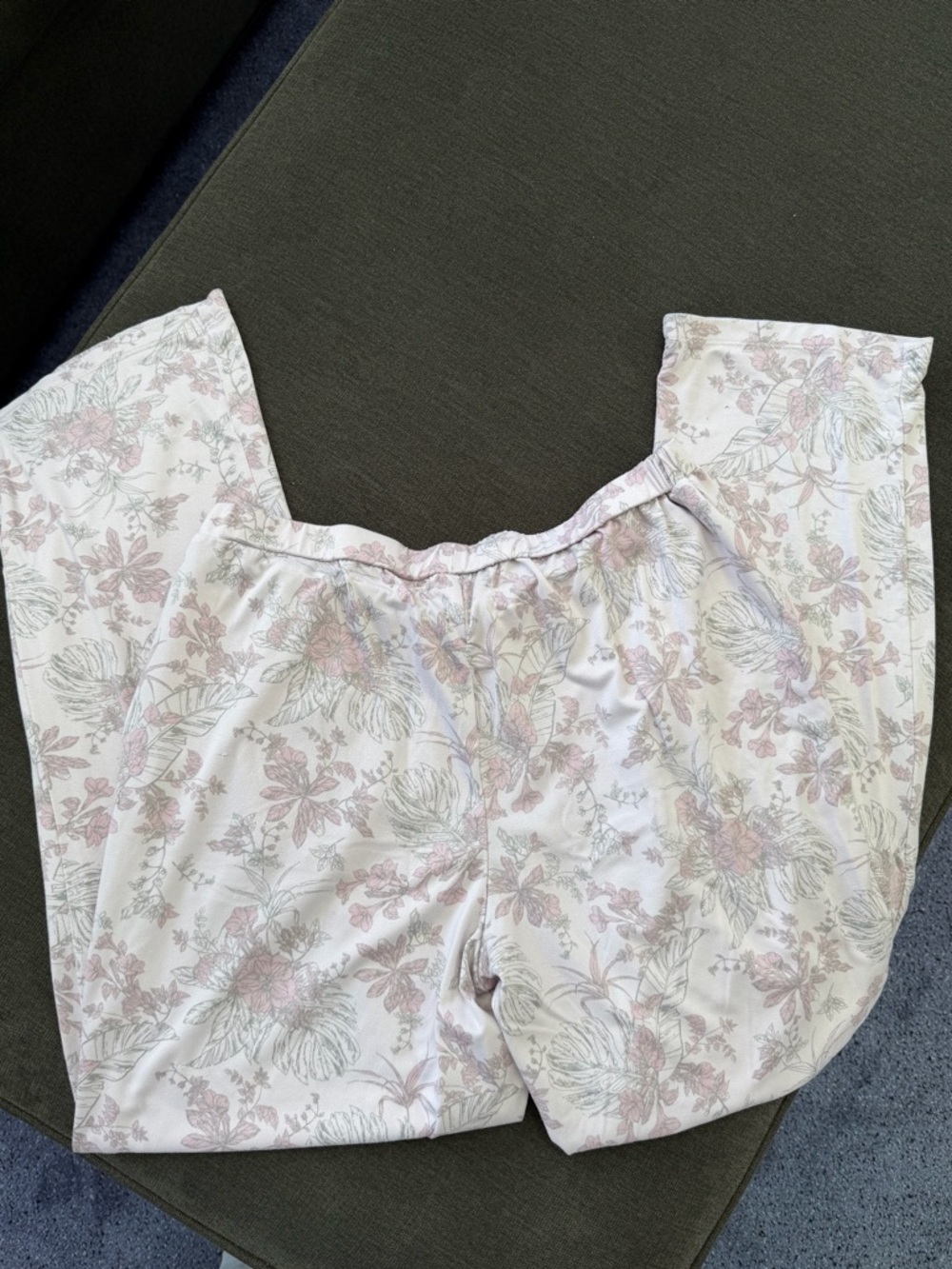 Tahari Floral Lounge pants